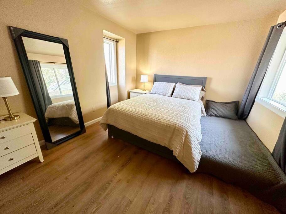 Cozy Cabin In The City Plus Gym Winnemucca Esterno foto
